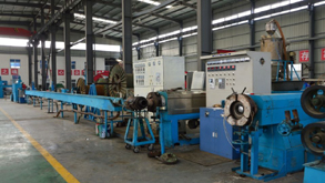 國標電纜生產(chǎn)設(shè)備-90擠塑機